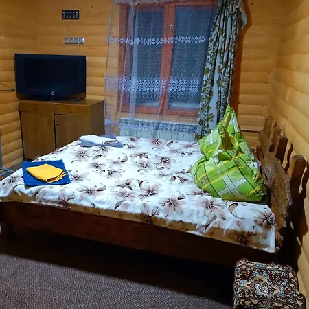У Віталії Apartamento Verkhnyaya Bystra