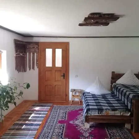 У Віталії Apartamento Verkhnyaya Bystra